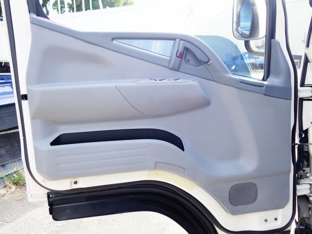 《冷凍車》FUSO可載重變更4噸加長加高冷凍箱《加長11.5呎》  第8張相片