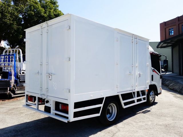 《僅跑6萬》一路發加長型11.5呎+載重變更5噸+免用尿素《自排》  第4張相片