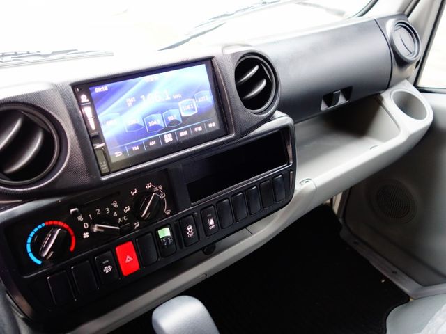 《僅跑2萬》HINO加長型11.5呎加高箱《自排》  第12張相片