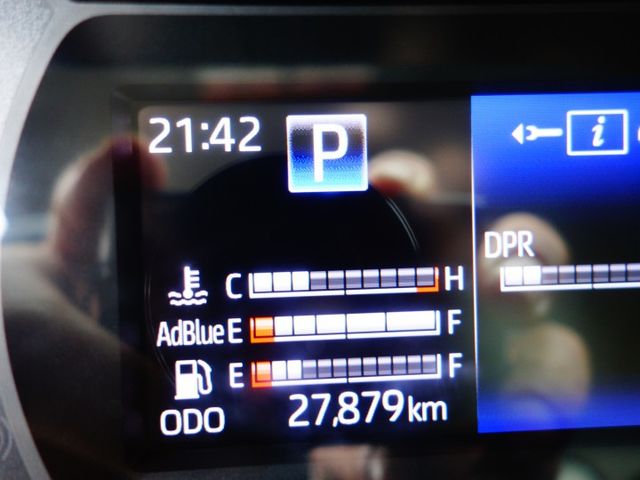 《僅跑2萬》HINO加長型11.5呎加高箱《自排》  第14張相片