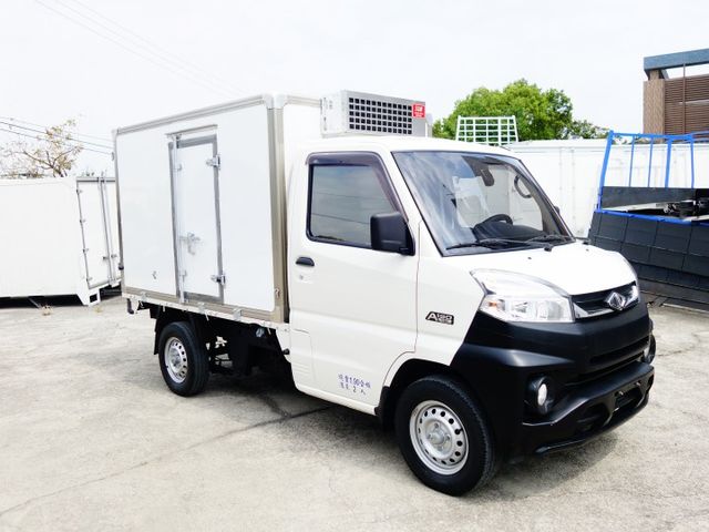 《自排》菱利冷凍車+定速+安全氣囊+防滑系統《僅跑7萬》  第3張相片