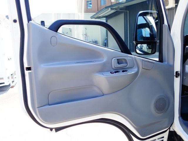 《僅跑6萬》HINO加長型14呎免用尿素+載重變更5噸  第7張相片