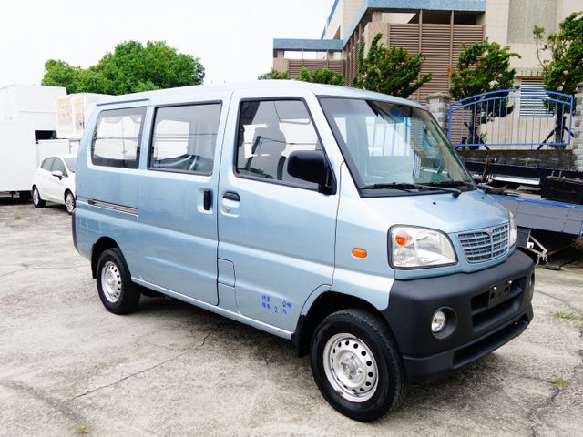 菱利廂車1.2貨車版  第3張相片