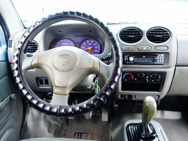菱利廂車1.2貨車版  第12張相片