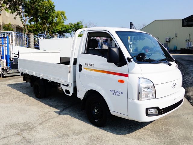 《10.3呎長車斗》PORTER 《4呎油壓尾門》  第3張相片