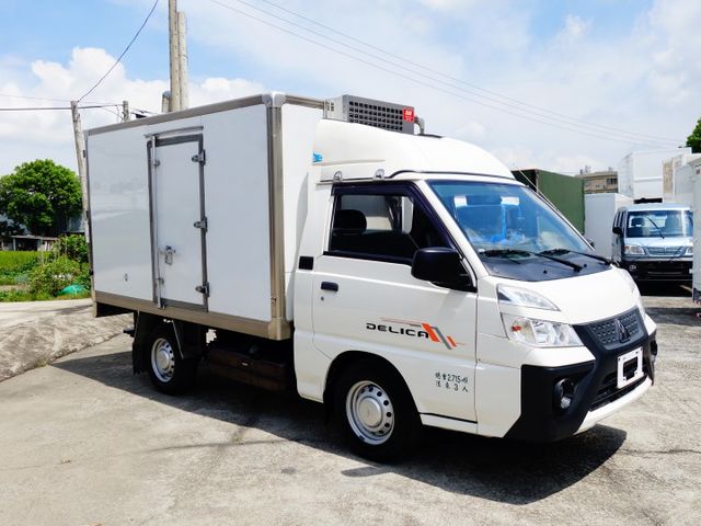 《自排》新得利卡《冷凍車》  第3張相片