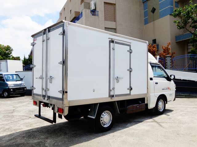 《自排》新得利卡《冷凍車》  第4張相片
