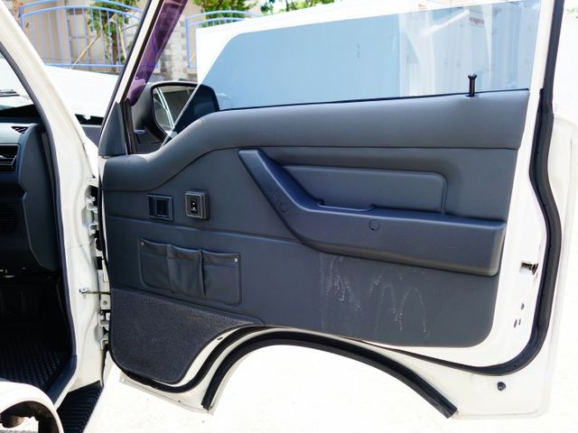 《自排》新得利卡《冷凍車》  第10張相片