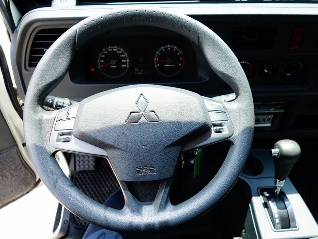《自排》新得利卡《冷凍車》  第12張相片