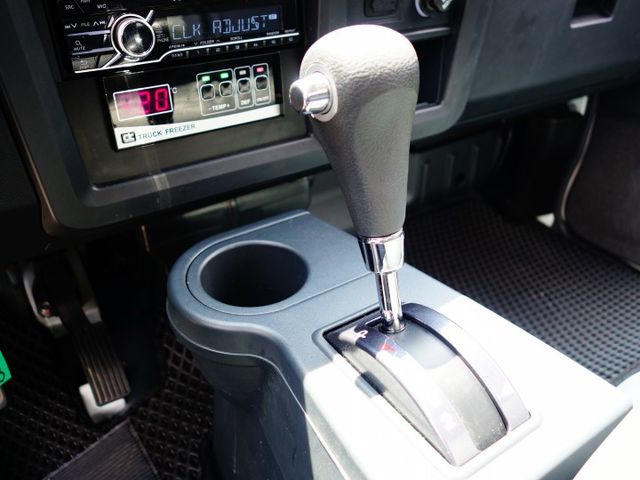 《自排》新得利卡《冷凍車》  第14張相片