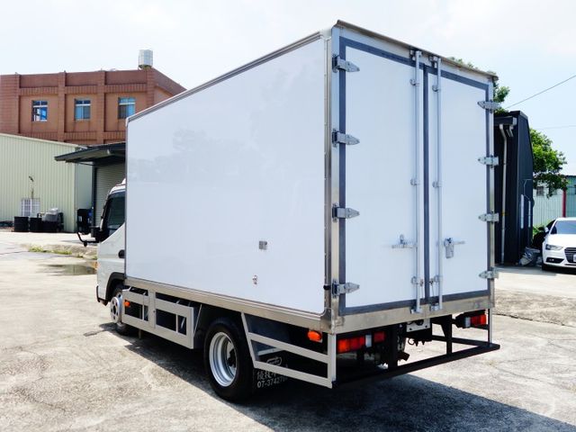 《僅跑4萬》FUSO加長加高冷凍車《11.5呎 》  第6張相片