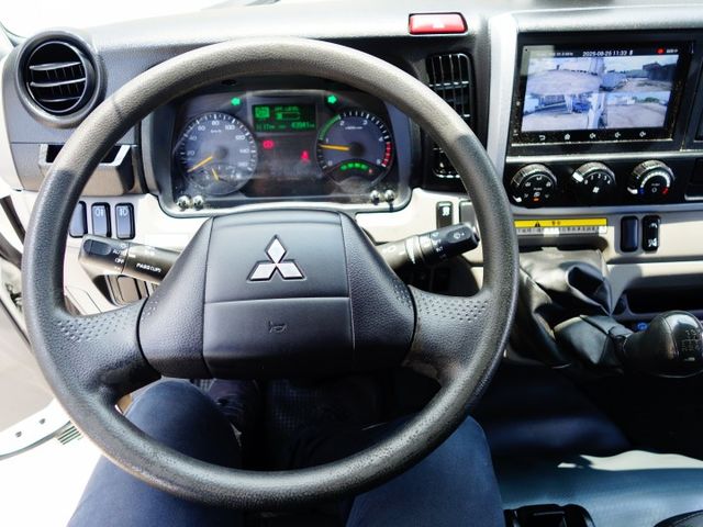 《僅跑4萬》FUSO加長加高冷凍車《11.5呎 》  第12張相片