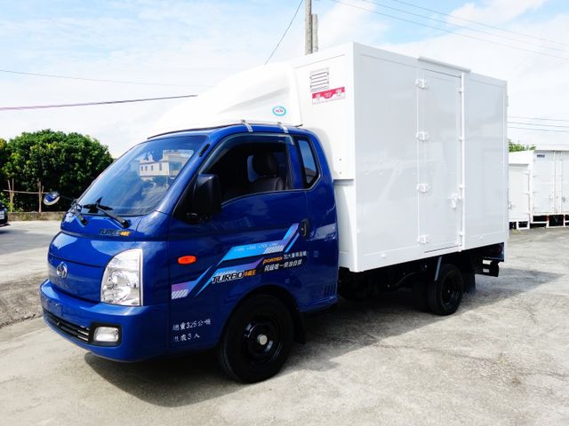 《僅跑一萬》小霸王大單廂加高箱+3呎油壓尾門《自排》  第2張相片