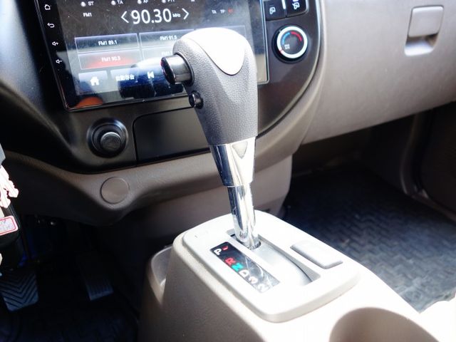 《僅跑一萬》小霸王大單廂加高箱+3呎油壓尾門《自排》  第15張相片