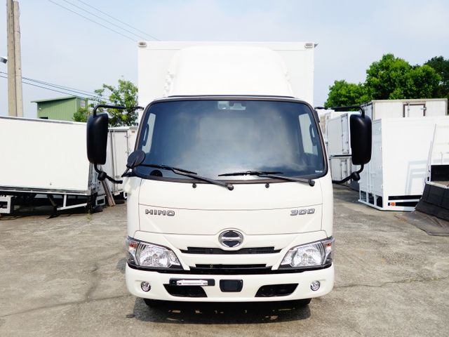 《僅跑2萬》原廠保固中HINO加長加高箱左右對開門《加長14呎》  第1張相片