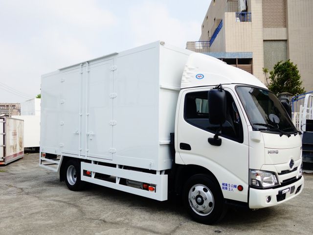 《僅跑2萬》原廠保固中HINO加長加高箱左右對開門《加長14呎》  第3張相片