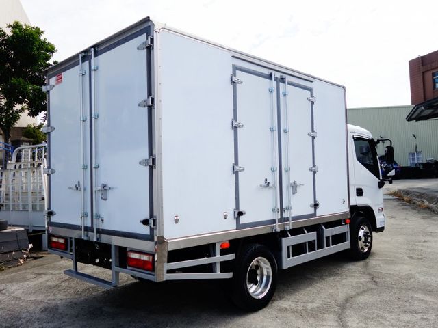 《 僅跑3千 》大霸王加長12呎加高冷凍車《自排》  第4張相片