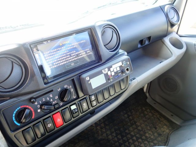 《僅跑2萬》HINO加長型11.5呎可下地下室《3呎尾門》  第14張相片