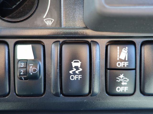 《僅跑2萬》HINO加長型11.5呎可下地下室《3呎尾門》  第16張相片