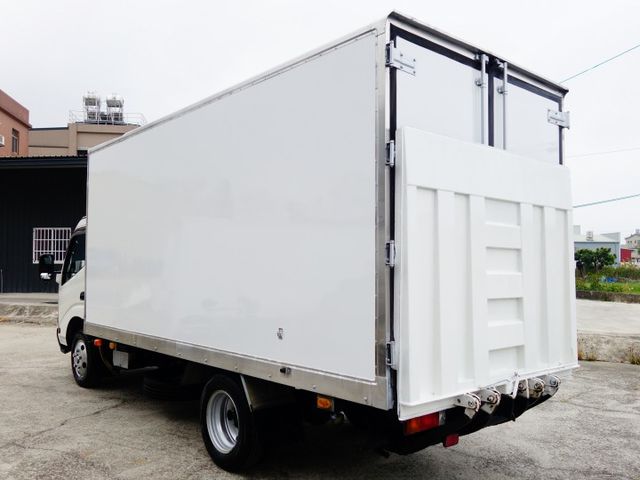 《加長14呎冷凍車》HINO加長加高右側對開門冷凍箱+5呎油壓尾門《僅跑5萬》  第6張相片