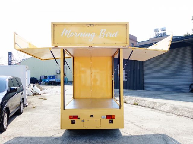 《僅跑2萬》TOWN ACE加高歐翼餐車《自排》  第5張相片