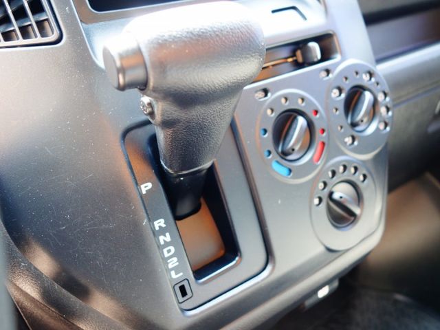 《僅跑2萬》TOWN ACE加高歐翼餐車《自排》  第16張相片