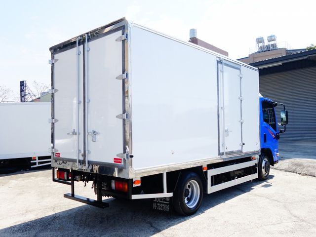 《加長14呎》日本原裝五十鈴加長加高冷凍箱《里程6萬》  第4張相片