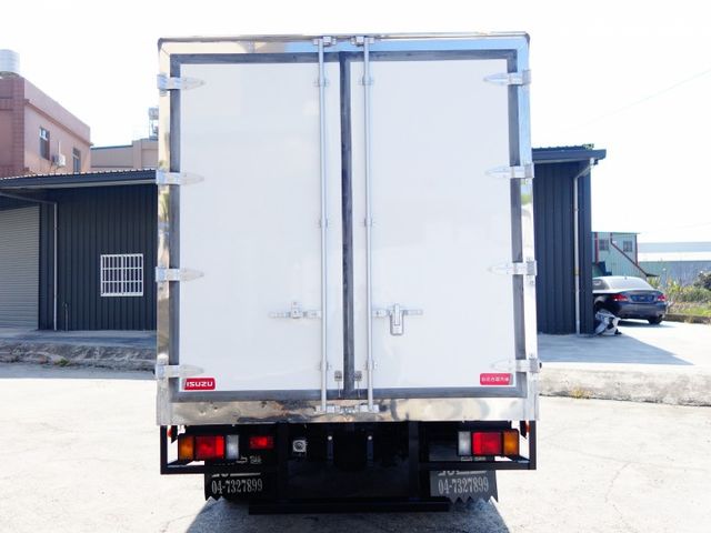 《加長14呎》日本原裝五十鈴加長加高冷凍箱《里程6萬》  第5張相片