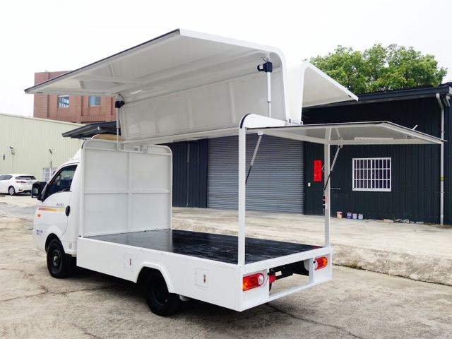 《僅跑3萬》PORTER電動歐翼《自排》  第6張相片