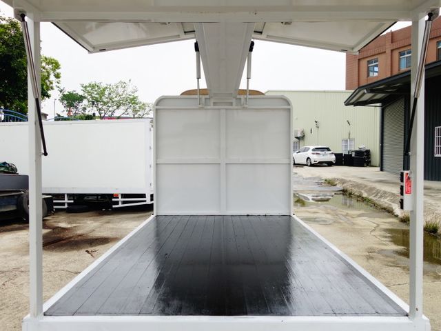 《僅跑3萬》PORTER電動歐翼《自排》  第16張相片