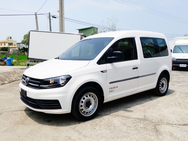 《自排》CADDY VAN1.4TSi貨車版《僅跑七萬》  第2張相片