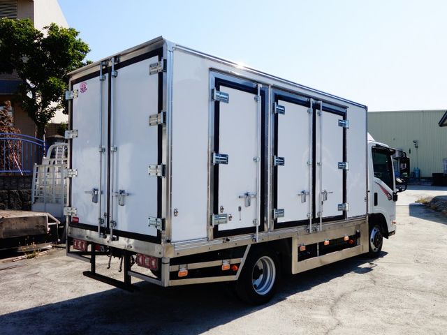 《加長14呎冷凍》五十鈴加長加高冷凍車《右側雙開門》  第4張相片