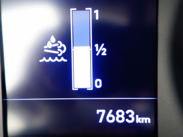 《僅跑7千》PORTER-25冷凍車+3呎油壓尾門《自排》  第17張相片