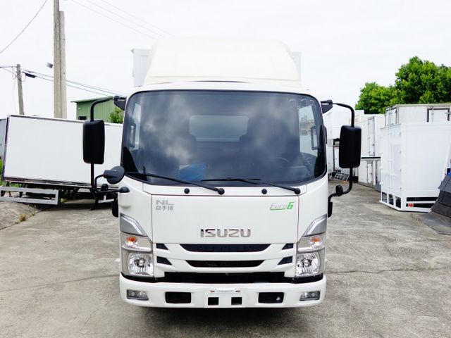 《僅跑2萬》ISUZU加長型14呎加高箱《自排》  第1張相片