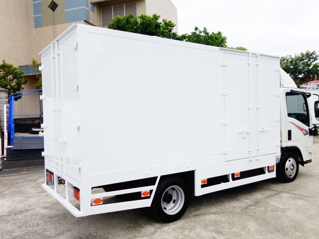 《僅跑2萬》ISUZU加長型14呎加高箱《自排》  第4張相片