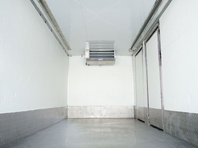 《加長11.5呎》一路發加長加高冷凍車箱《-25》  第10張相片