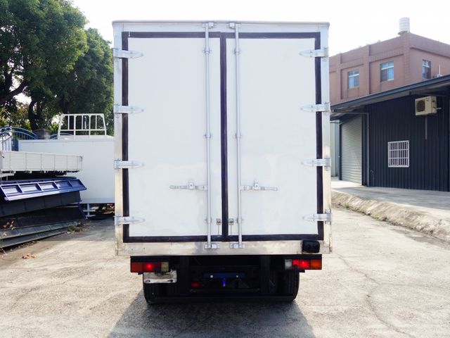 《冷凍車》FUSO可載重變更4噸加長加高冷凍箱《加長11.5呎》  第5張相片