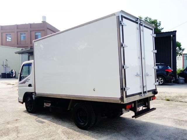 《冷凍車》FUSO可載重變更4噸加長加高冷凍箱《加長11.5呎》  第6張相片