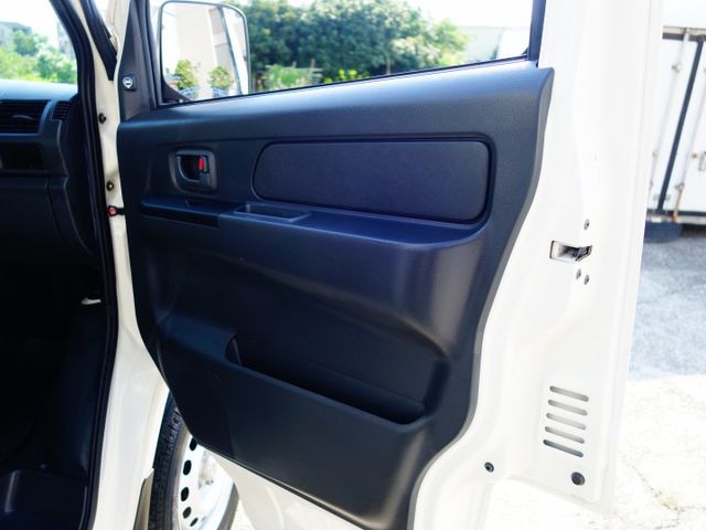 《僅跑2萬》菱利A210強大負重的最佳選擇車箱加長10CM冷凍車《自排》  第10張相片