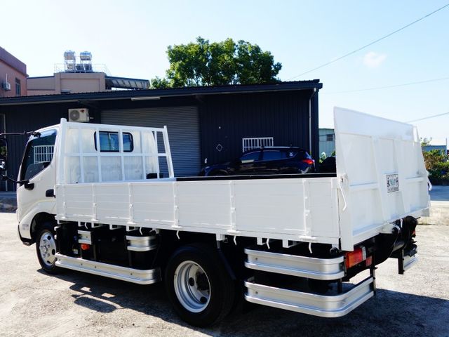 《僅跑一萬》HINO加長型11.5呎手排《3呎油壓尾門》  第6張相片