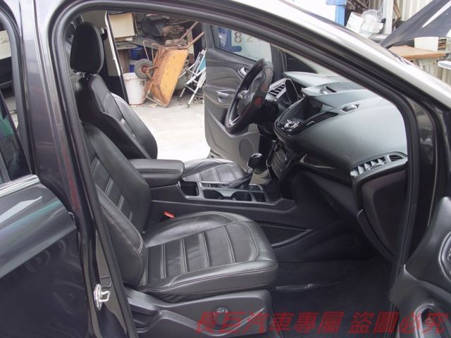 旗艦版.全車原鈑件.自動停車.ACC定速.7安.全景天窗.I-KEY.感應電動尾門.4WD.雙區恆溫.換檔撥片.可全貸  第6張相片