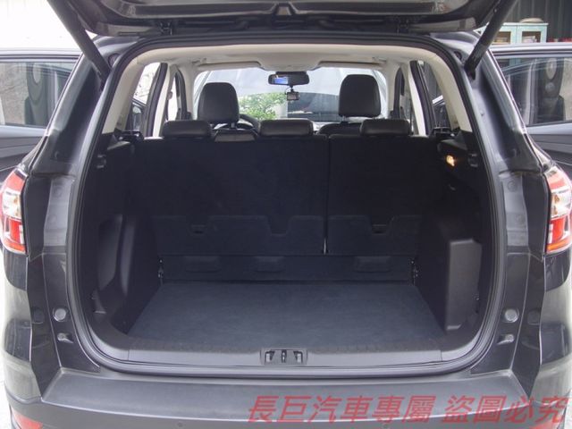 旗艦版.全車原鈑件.自動停車.ACC定速.7安.全景天窗.I-KEY.感應電動尾門.4WD.雙區恆溫.換檔撥片.可全貸  第8張相片