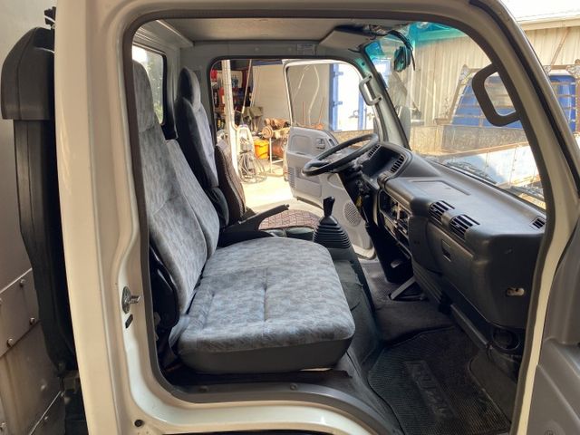 無事故/車況佳/四期車耐操好顧好維修/定期保養/發財打拼好夥伴  第6張相片