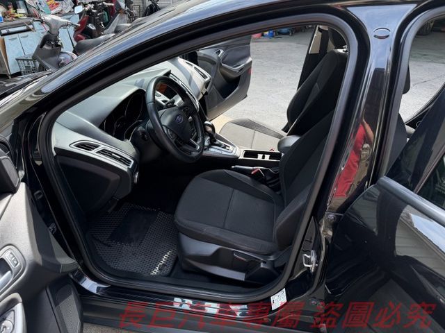 1.0渦輪增壓引擎/全車原鈑件/四安/大螢幕安卓機/定速系統/換檔撥片/怠速自動啟停/正時皮帶剛更換/經濟實用  第5張相片