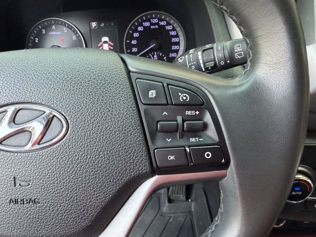 1.6渦輪尊貴版/全景天窗/I-KEY/大螢幕安卓機/6安氣囊/手自排/電動椅/LED頭燈/電動尾門/超值休旅  第12張相片