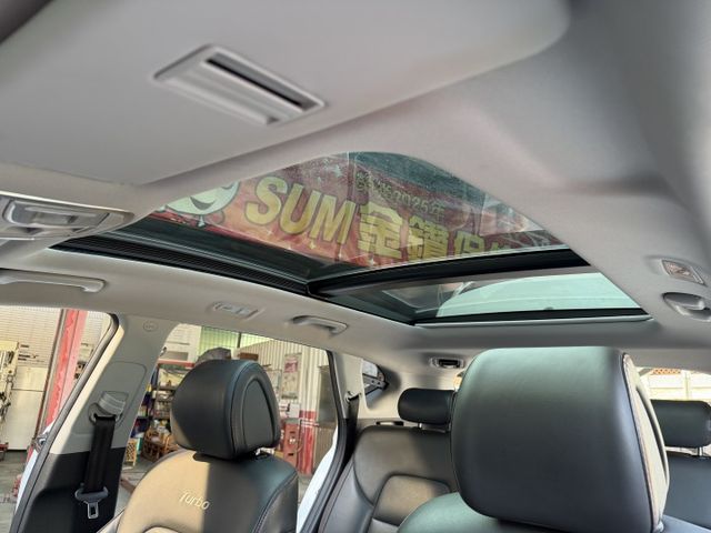 1.6渦輪尊貴版/全景天窗/I-KEY/大螢幕安卓機/6安氣囊/手自排/電動椅/LED頭燈/電動尾門/超值休旅  第14張相片