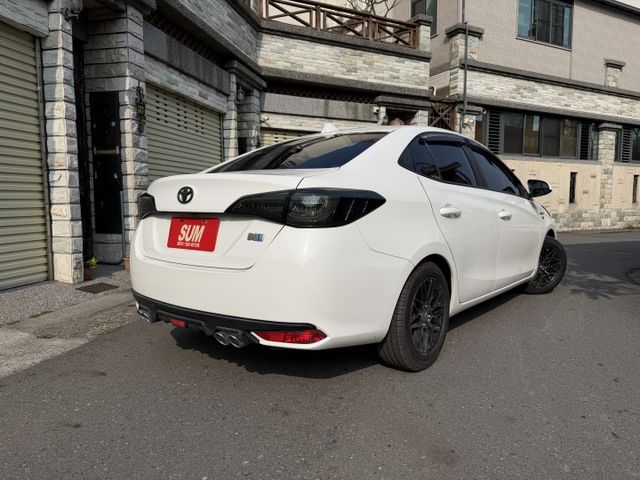 全車原版件/雙安/大螢幕安卓機/光感應頭燈/電動收折後視鏡/7速手自排/循跡防滑系統/胎壓顯示/不敗首選  第4張相片