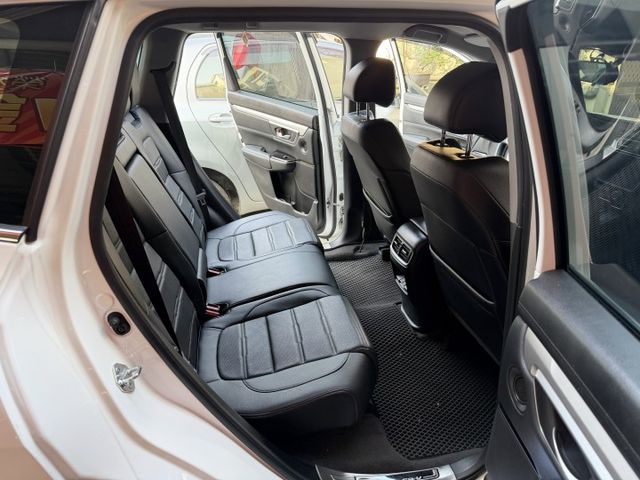 VTi-S/6安全氣囊/車道維持/ACC跟車/電動尾門/自動煞車/CARPLAY車機/超搶手猶豫就沒有  第7張相片