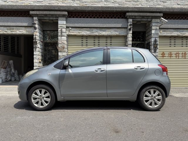 G版/雙安/方向盤音響快控//恆溫空調/6/4分離後座椅/前車距雷達/耐用好顧/省油靈活/不敗代步車  第2張相片