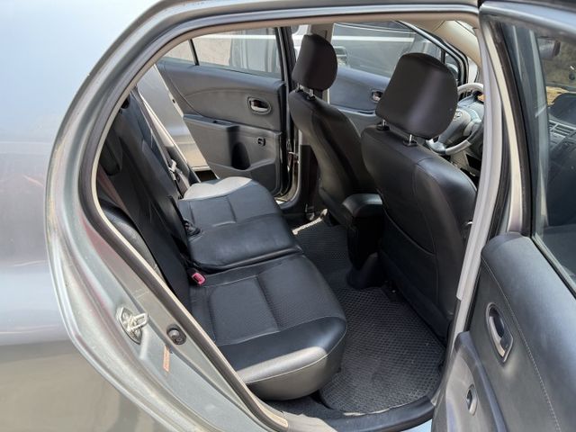 G版/雙安/方向盤音響快控//恆溫空調/6/4分離後座椅/前車距雷達/耐用好顧/省油靈活/不敗代步車  第7張相片